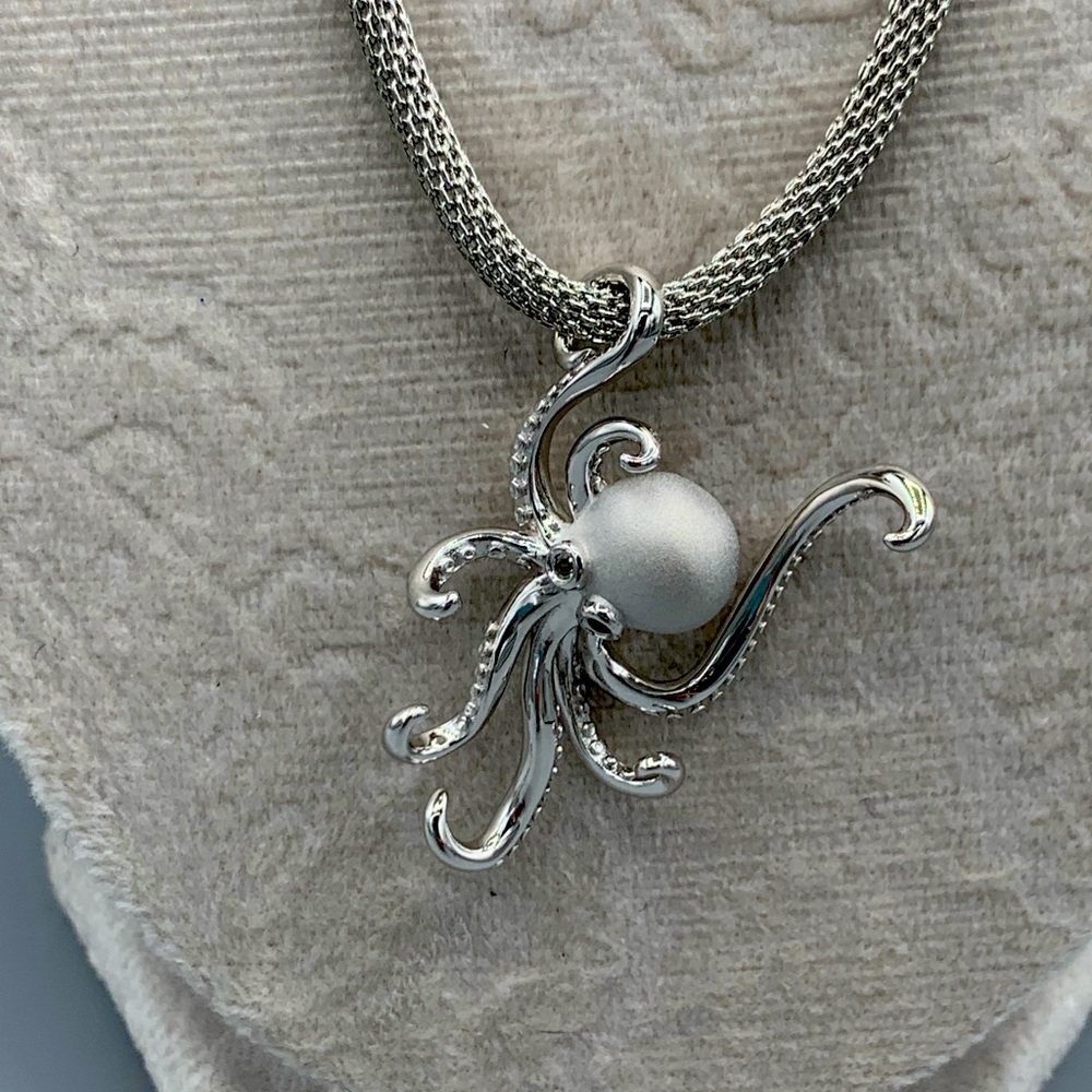 Italian Silver Necklace; with Octopus Squid Kraken Pendant